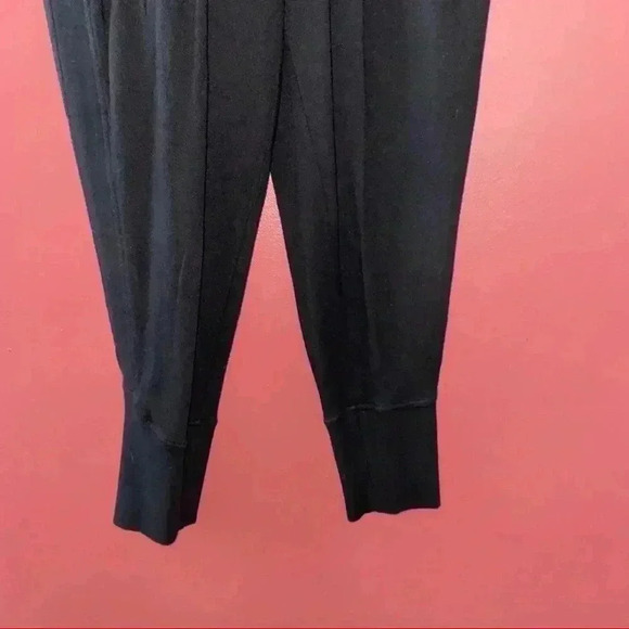 Beyond Yoga Black Sweat Pants - Picture 5 of 8